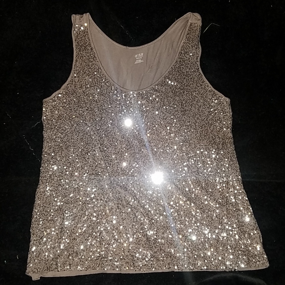 ana (A New Approach) tank top